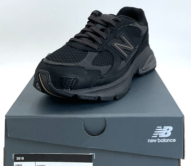 New Balance 2010 Men's Black/Black Lifestyle Shoes NIB
