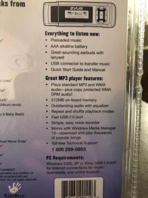 BRAND NEW IN BOX ZVUE MP3 PLAYER 512MB INCLUDES 30 OF THE BIGGEST