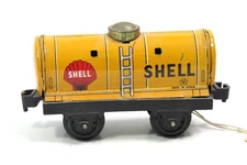 SHELL TANK CAR TIN MADE JAPAN MISSING BOTH RAILING BATTERY TRAIN L-193