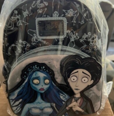 Loungefly SDCC Exclusive The Corpse Bride Emily and Victor  display picture 1