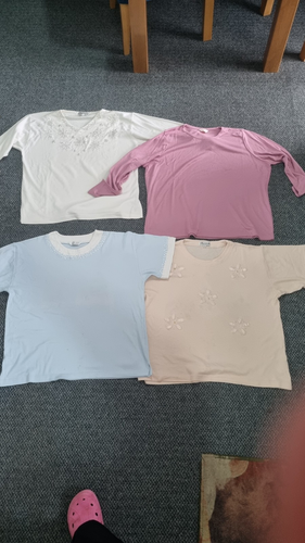Bundle of 4 X Large 48" Ladies T Shirts short and long sleeve Blue Pink Cream