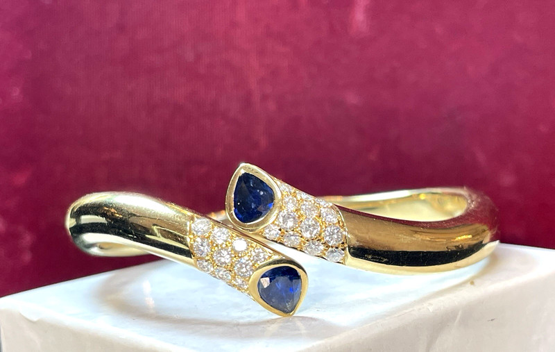 18K GOLD DIAMOND & SAPPHIRE BRACELET NATURAL GEMSTONE 33 GRAMS  APPRAISAL $8500.