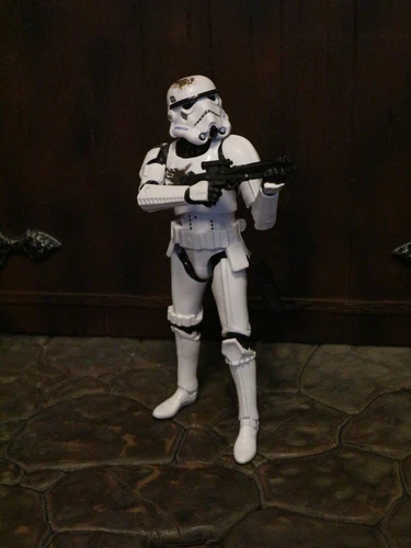 Star Wars Black Series Deluxe Stormtrooper with Blast Battle Damage Army Builder