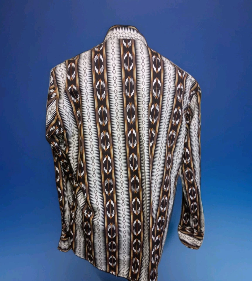 Wrangler Pearl Snap Aztec Cowboy Tribal Western Shirt Sz. L - Image 3 of 4