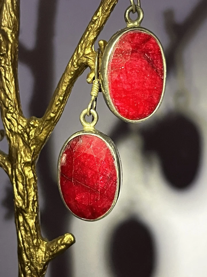 925纯银天然红宝石耳环 — 第 2/4 张图片