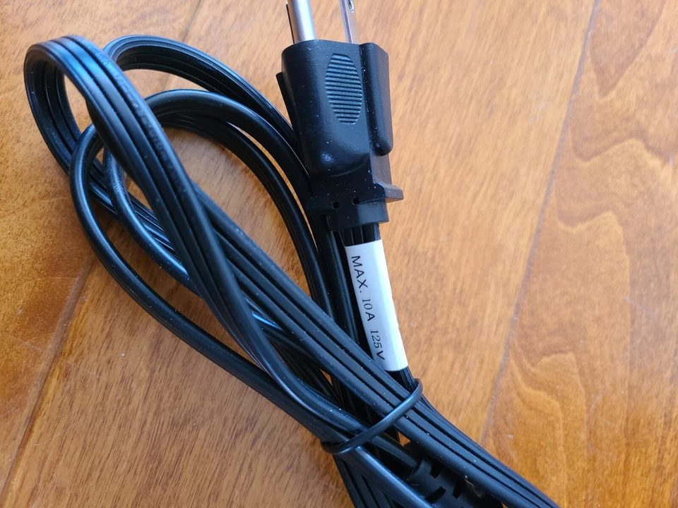Ching Cheng EL-701 E88446 10A 125V 6' Round Electronics Power Cord. - Image 4 of 4