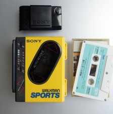 Sony WM-F75 Yellow High sound quality WALKMAN FM AM Stereo Cassette Player Japan