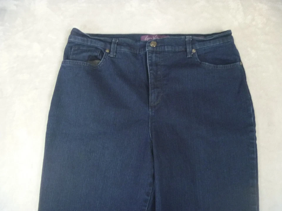 Lot of 3 Gloria Vanderbilt Amanda Jeans Womens Size 16 Denim-Dark, Medium, Beige - Image 3 of 4