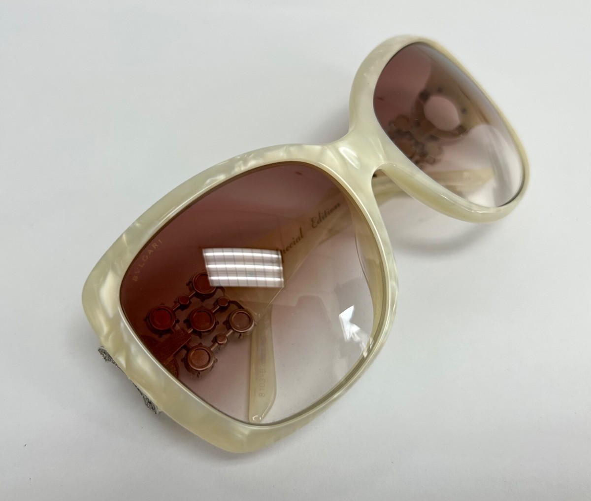 BVLGARI BV8103B Sunglasses Sunglasses Bvlgari BV8103B 816/13 - Comptoir Vintage main image 3
