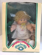Vintage 1984 Coleco Cabbage Patch Kids Doll Blonde Hair Green Eyes NEW