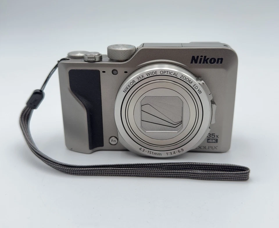 Nikon COOLPIX A1000 16.0MP Digitalkamera - Silber - Getestet - Bild 3 von 4