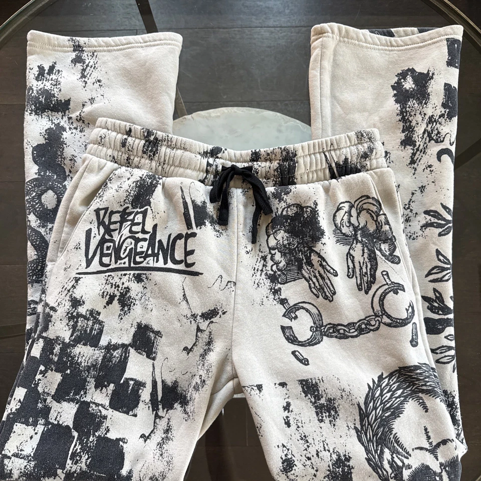 Pantalones deportivos Rebel Vengeance calavera graffiti gráfico L– gótico Y2K ajuste estilo Foto 2 de 4