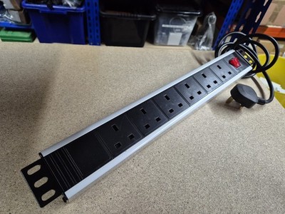 LMS Data 6-fach horizontal 13A geschaltetes Stromverteiler 1,8 m Kabel (W2A)