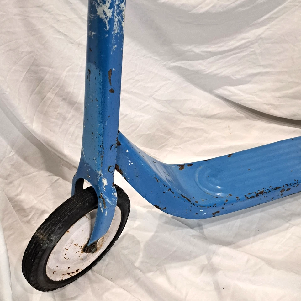 Radio Flyer Scooter Vintage Años 50 Azul 2 Ruedas Metal Empuje Juguete Pata de cabra Freno Raro Foto 3 de 4