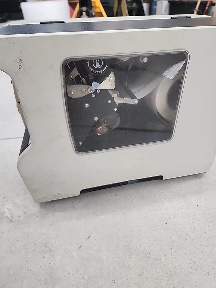 Zebra 110Xi4 Thermal Printer 110xi4  RFID 300 DPI - Image 3 of 4