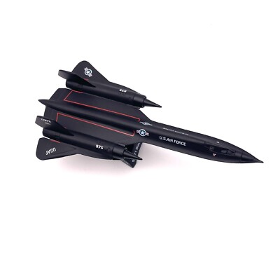 Lockheed SR-71 Blackbird Spy Plane - USAF 1/200 Scale Diecast