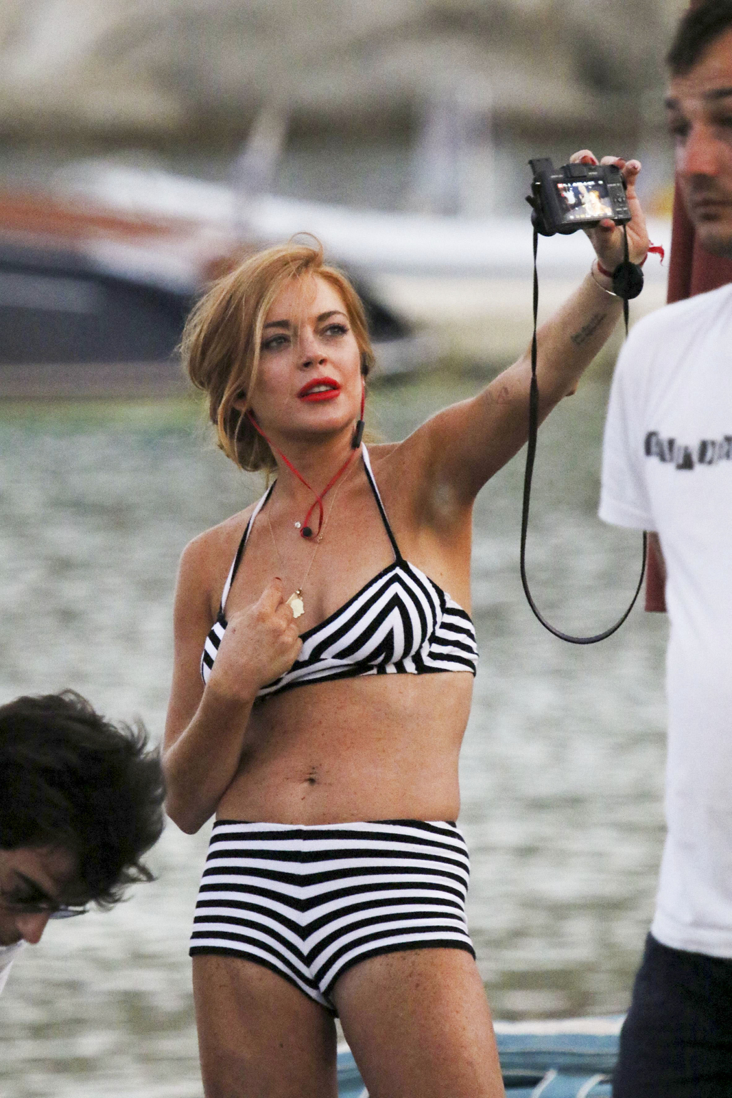 Lindsay Lohan Beach Photo 8x10 Celebrity Picture Print