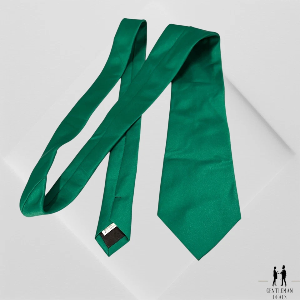 Corbata de cuello Vesuvio Napoli verde liso satinado 61 x 3,5 para hombre Foto 2 de 4