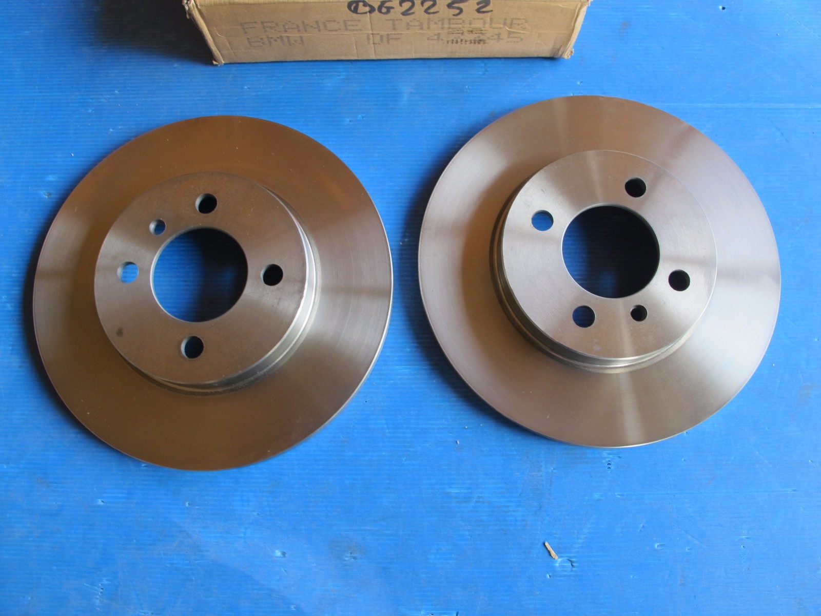Disques de freins avant résistant au voilage pour BMW E30 316 318