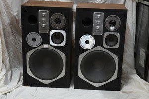 marantz hd 770 speakers