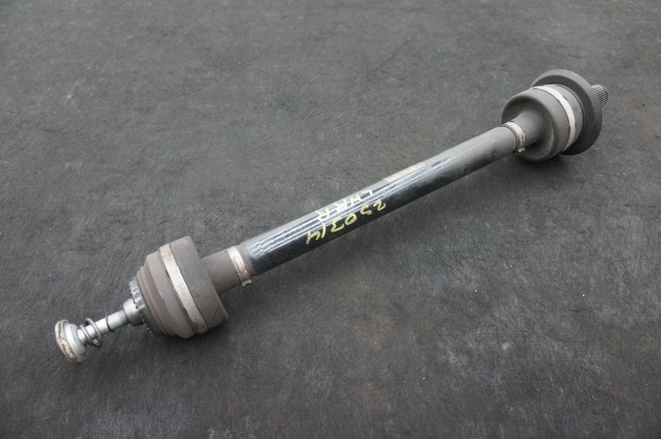 Conjunto eje trasero izquierdo CV OEM 33207856937 BMW M5 F90 2018-23 Foto 3 de 4