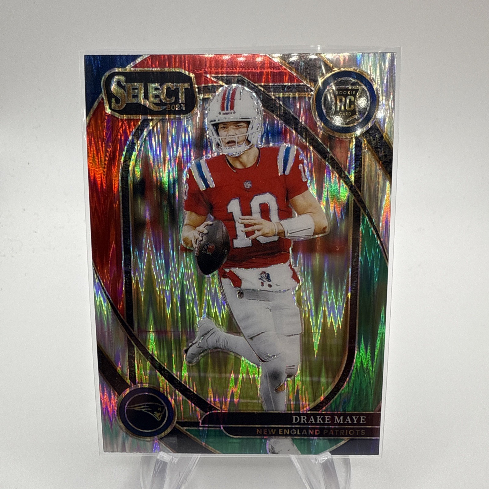 2024 Panini Select - Club Level Drake Maye #218 Green & Red Shock Prizm (RC)