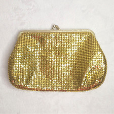 Vtg Gold Metal Mesh Evening Clutch Handbag Purse Kiss Clasp Hong Kong