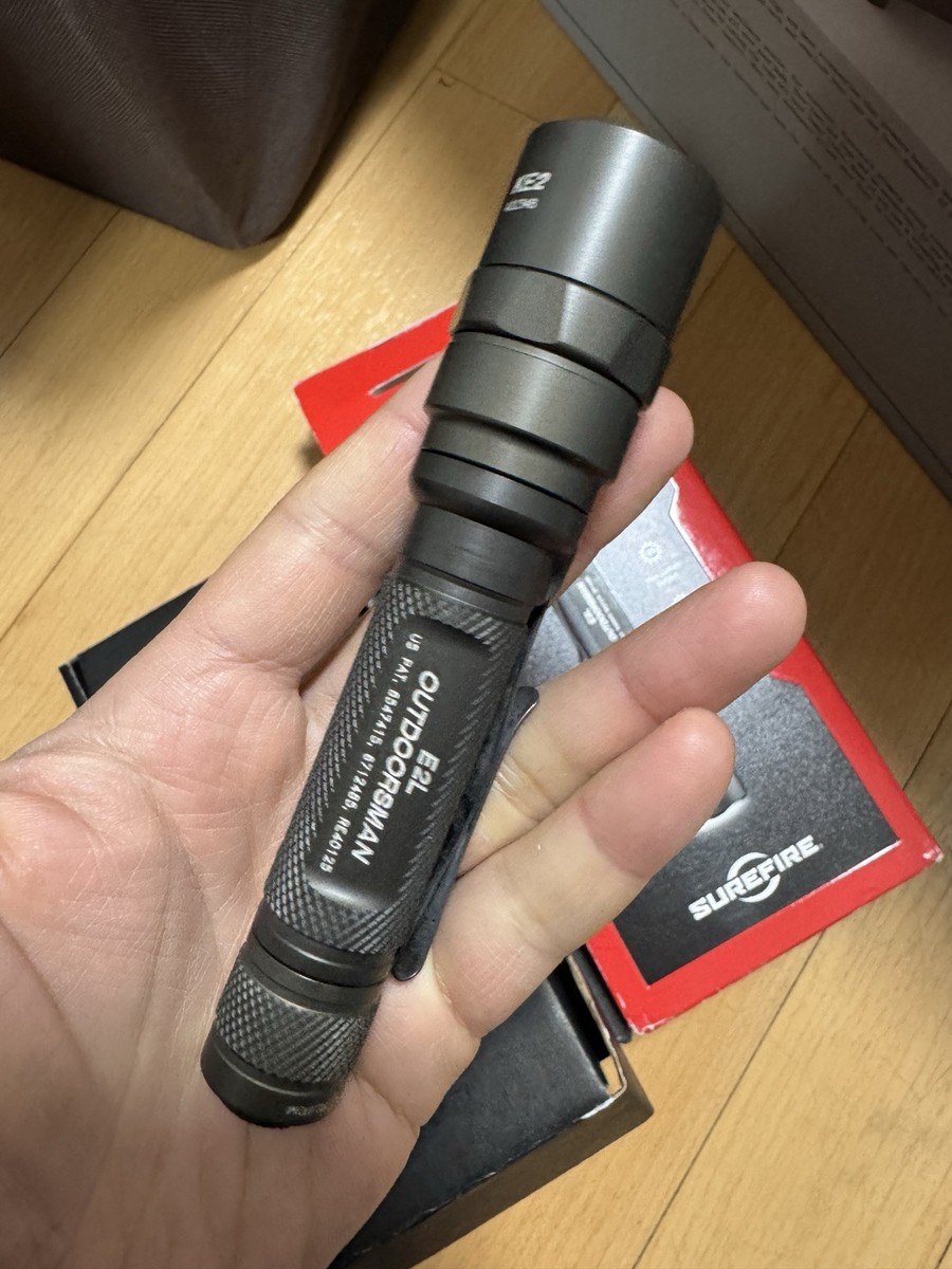 SureFire E2l Outdoorsman Dual Output LED Flashlight E2l-a