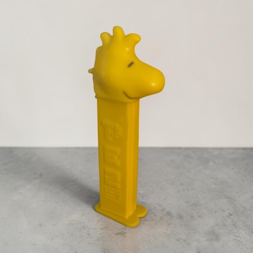 Pez Dispenser Snoopy Woodstock Peanuts Collectible