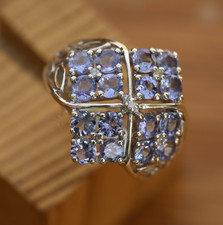 9ct Solid White Gold Diagonal Tanzanite QVC Ring Dome Size K Vintage Spectacular
