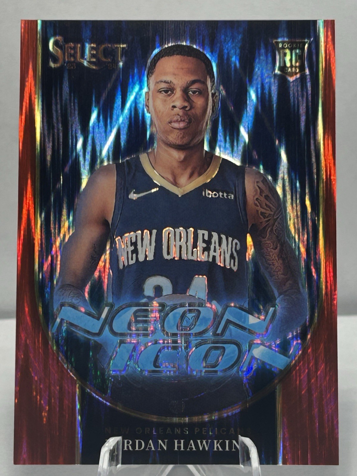JORDAN HAWKINS 2023-24 SELECT #25 NEON ICONS RED FLASH PRIZM /99 ROOKIE RC