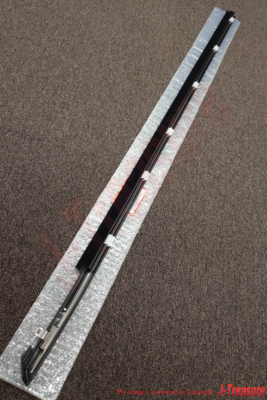 ホンダCR－X  フロントウインドウモールEF s-l400.png