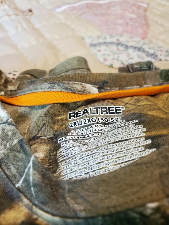 T - Shirt Realtree Xtra Camo Hunting Short Sleeve size 2 XL 2 XG 50-52 excellent - Image 4 of 4