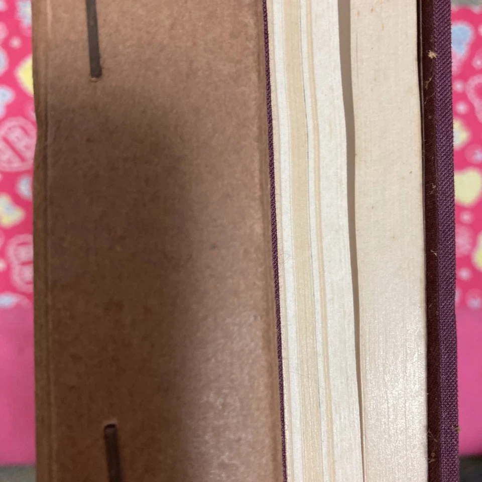 Libro Busou Zusetsu Keizo Suzuki Meiji Tosho Samurai Yoroi publicado en 1954 Foto 4 de 4