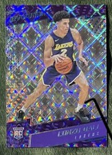 2017/18 PANINI REVOLUTION LONZO BALL COSMIC RC (069/100)