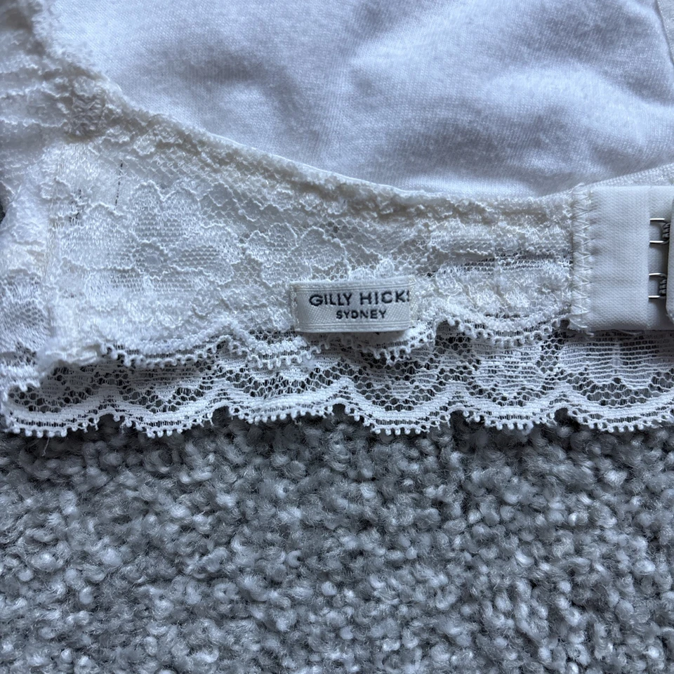 Gilly Hicks Bralette Size Small White Lace Halter Lightly Lined Wireless So Cute - Image 4 of 4