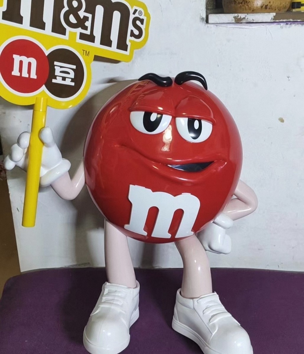 rare 2023 China red M&M's m&m's candy display big figure for rare 2023 China red M&M's m&m's candy display big figure for