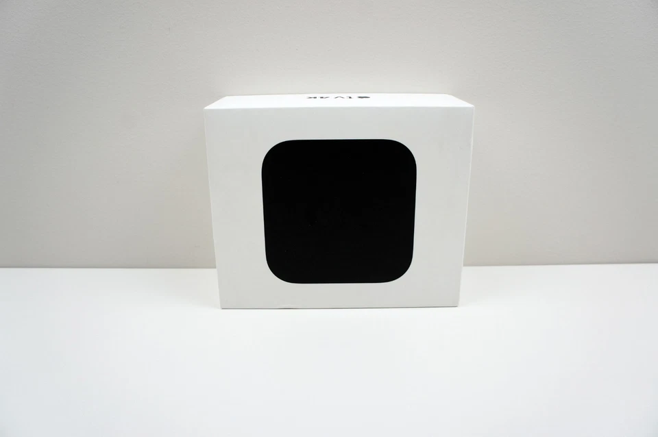 Apple TV 1st Generation Black Model A1842 32GB HD Media Streamer - Free Postage - Image 2 of 4