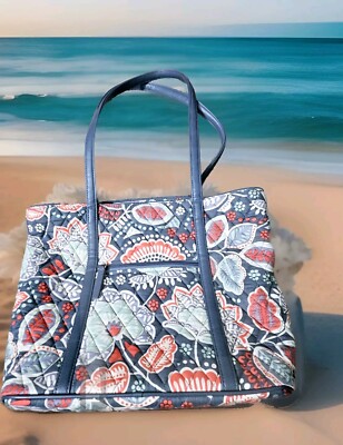 Vera Bradley ''Work Tote'' Tablet Messenger Bag, Large Beautiful Excellent Item