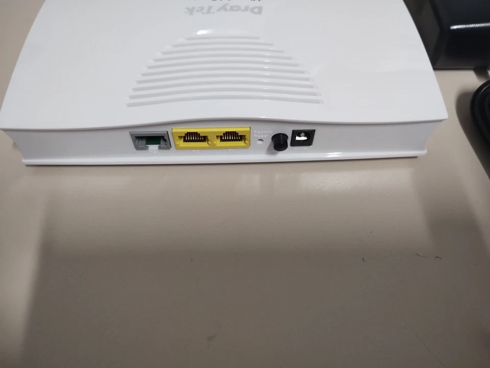 DrayTek Vigor 165 VDSL2 Vectoring - Supervectoring -  Modem Bridge-Mode bk - Bild 3 von 3