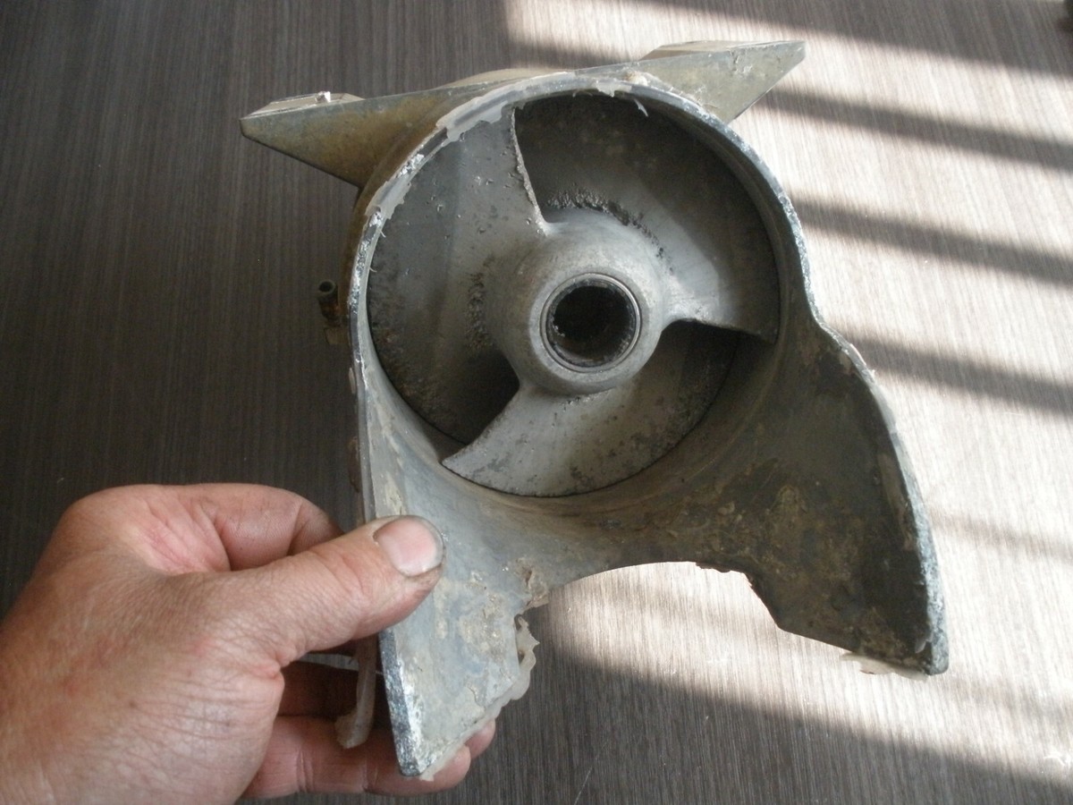 KAWASAKI 650 X2 SX TS SC JET PUMP VANE GUIDE W/ IMPELLER 59496
