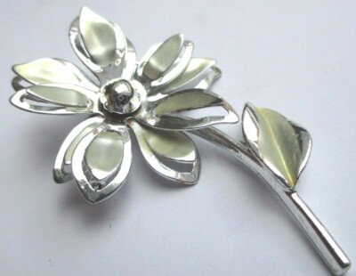 Broche Ancienne En Argent Massif - Bijou Vintage - Occasion Bon état