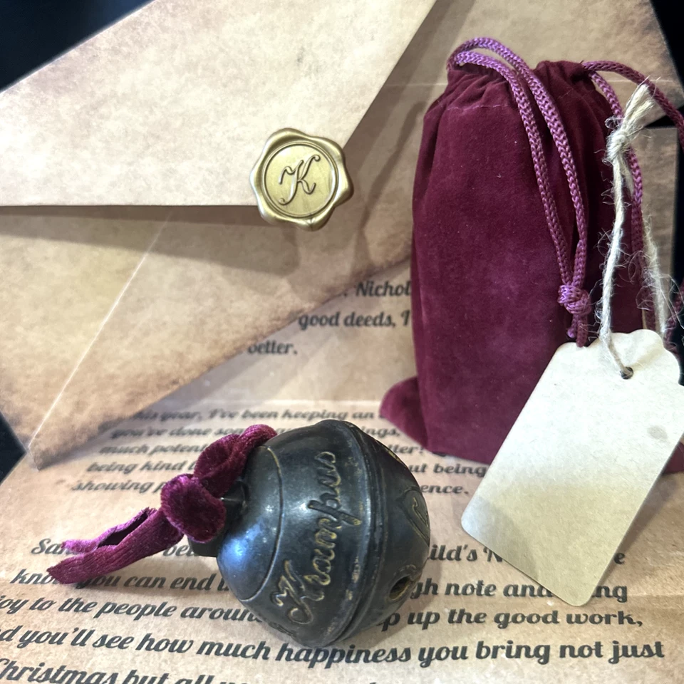 Campana Krampus Metal No Plástico Grabado Jingles con Krampus letra 1:1 Réplica Foto 2 de 4