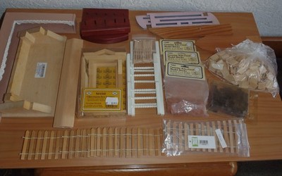 Puppenhaus Bauteile Dora Kuhn Bodo Hennig Mini Mundus z.T. Orig.verpackt 