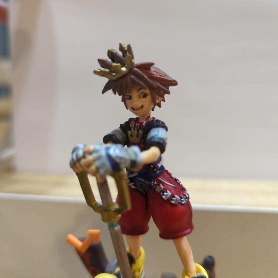 Sora Action Figure Keyblade Kingdom Hearts Collector's Edition