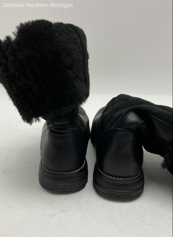 UGG Australia Black Solid Mid-Calf Boot Boot Wome… - image 5