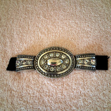 Silver Tone Oval Clear Rhinestone Studded Twisted Cord Edging Belt Buckle