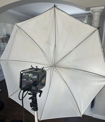 AlienBees Pro PhotoFlash B800 Strobe Flash Unit- Paul C. Buff - Tested/Working