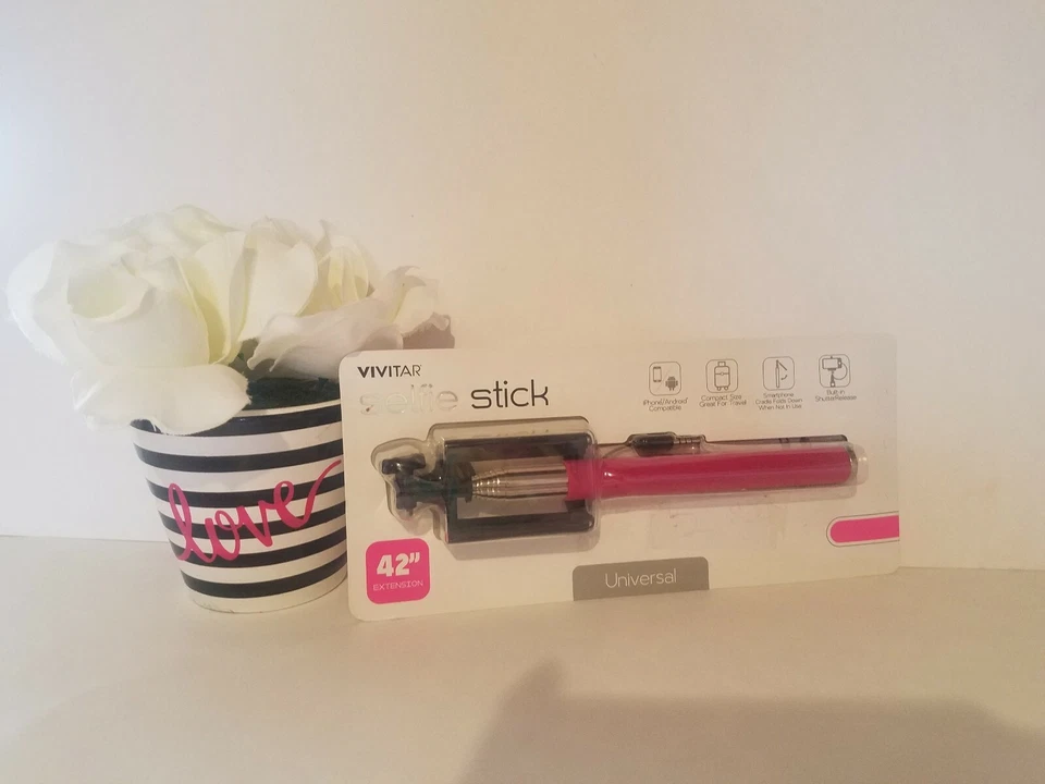  NEW  Vivitar Selfie Stick Built-in Shutter Release 42 in Universal PINK  New - Image 3 of 4