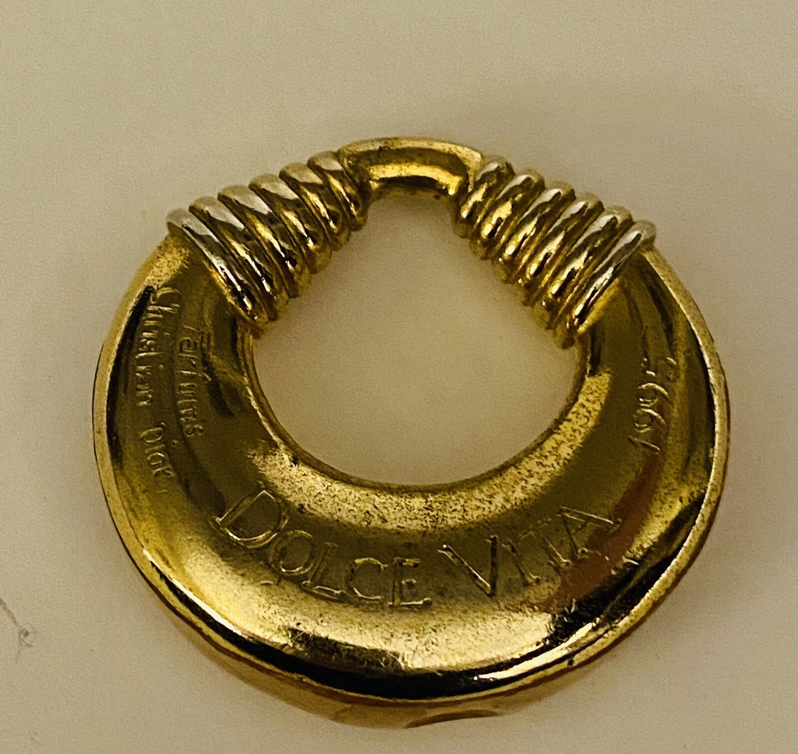 Pendentif authentique Christian Dior Dolce Vita 1995 grande Lucite 